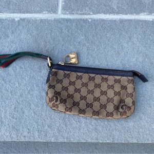 Gucci wristlet